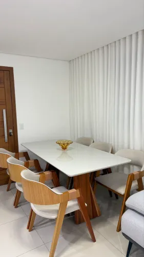 MESA RIPADA COM 6 CADEIRAS