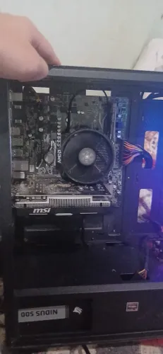 ? PC GAMER À VENDA ? R$ 2.500 ? Configuração: ? GTX 1650 4GB ? 8GB de memória RAM ?