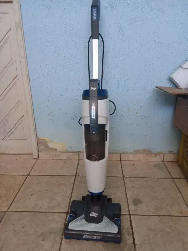 Aspirador de pó vertical com vapor, Extratora e Higienizadora e Mop WAP 1600W 