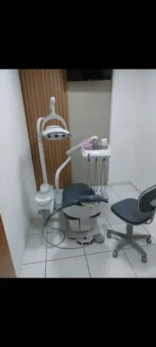 Praça 14 / Sala Odontológico / 9 8 2. 2 3. 8 9. 7 3