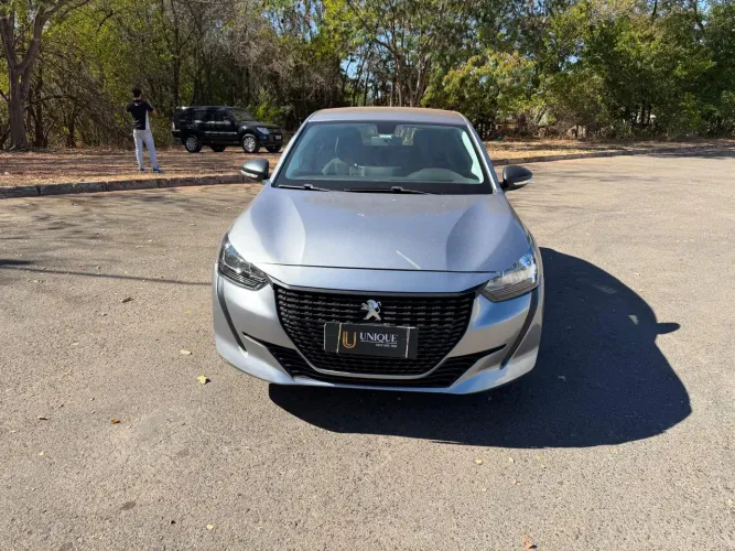Peugeot 208 Like 1.0 Flex 6V 5P Mec. 2024