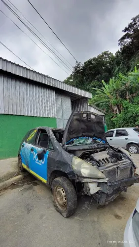 Para venda de peças: Honda Fit 1.4 8 VELAS - Automático