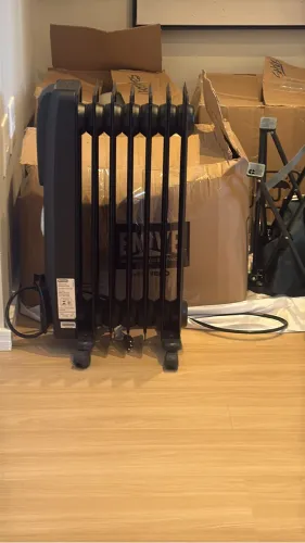 Aquecedor a Óleo DeLonghi ComfortTemp EW7707B - Excelente Estado