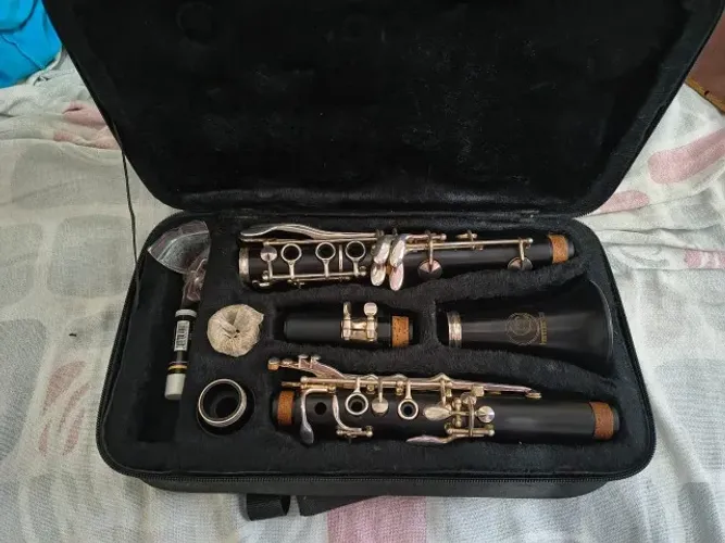 Clarinete Harmonics Granadilha(madeira) + boquilha Yamaha 4c