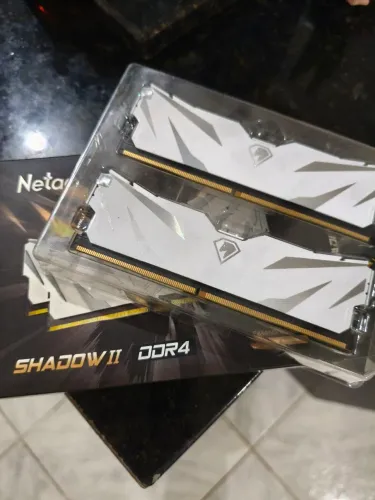 Memória RAM DDR 4 3200 8GB