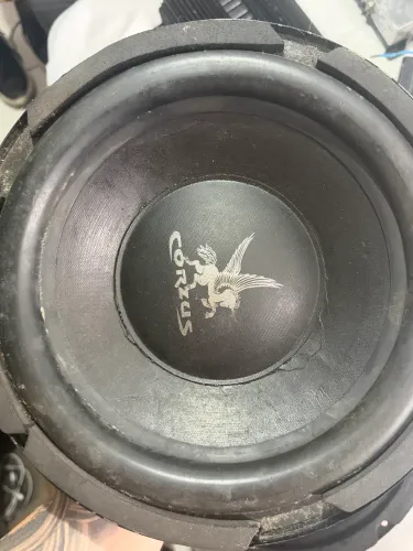 Som automotivo