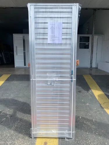 PROMOÇÃO !!! PORTA DE ALUMÍNIO 60, 70, ou 80cm