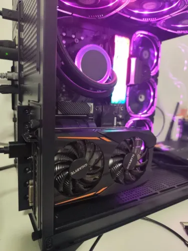 Placa de video Gtx 1050 2 gb