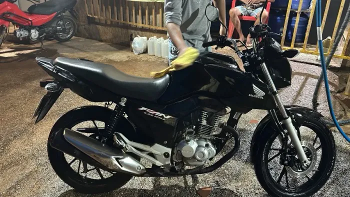 Fan 2023. 8.200 km