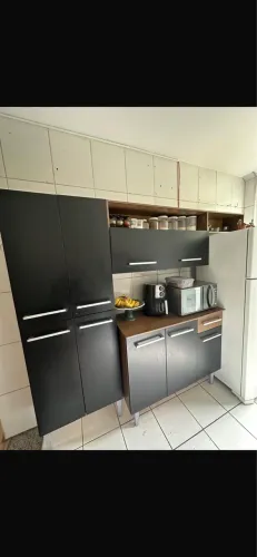 Vendo armário de cozinha usado