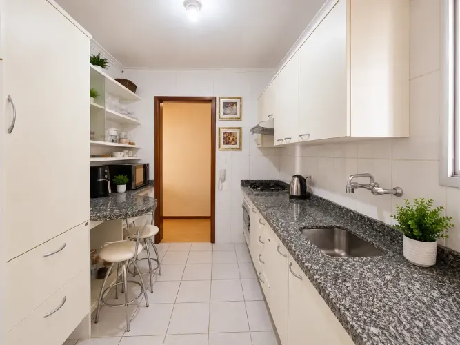 Excelente Apartamente localizado no Centro, com 3 quartos sendo 1 suíte, Cascavel-PR