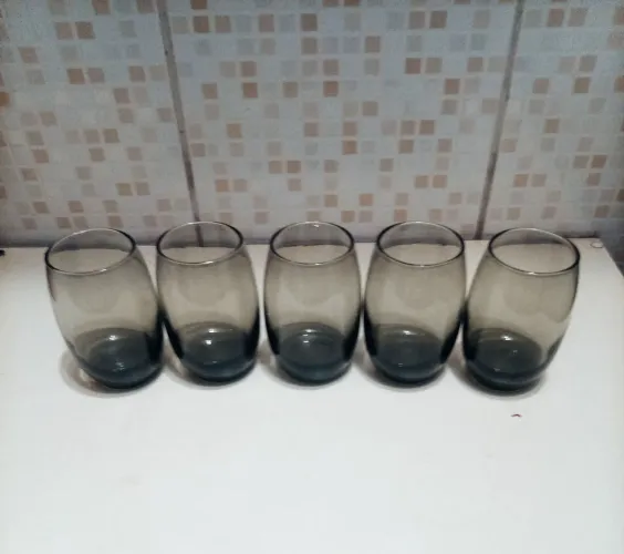 Copos de Vidro Fumê Novos MG/BH