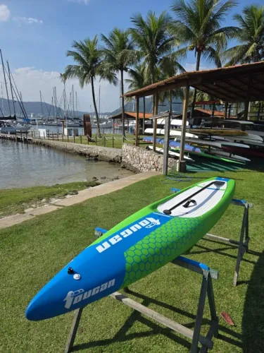 Stand Up Paddle (SUP) Race + remo.