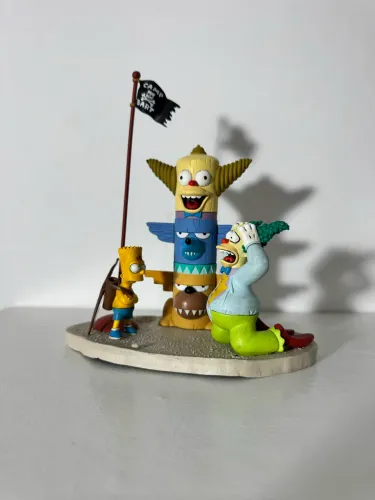 Boneco Action figure Diorama Krusty e Bart no Acampamento Mcfarlane