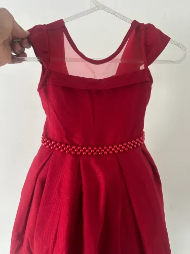 Vestido infantil vermelho