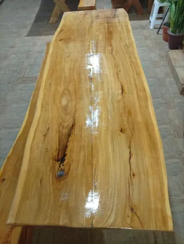 Mesa Rústica