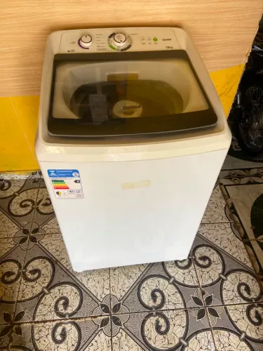 Máquina de lavar roupa 