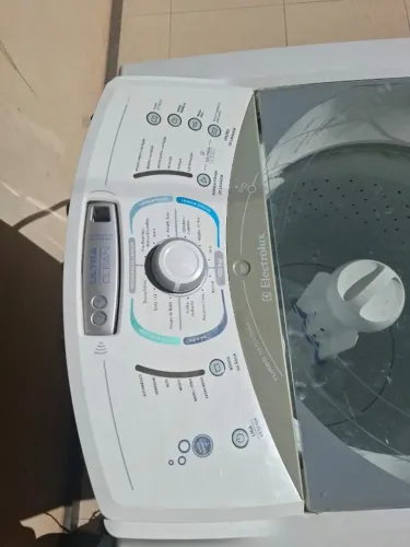 Máquina de lavar Eletrolux 15 kg