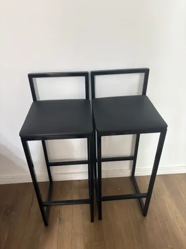 Banquetas Altas Pretas - Kit com 2 Unidades