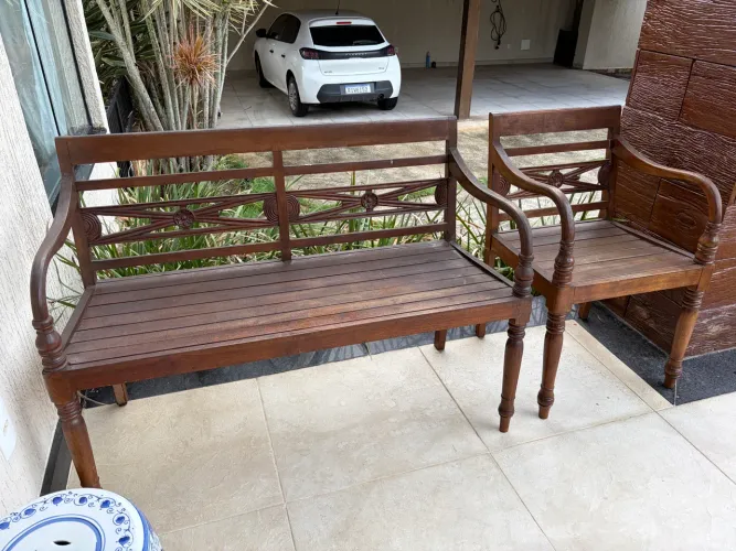 Conjunto namoradeira e poltrona Balai madeira