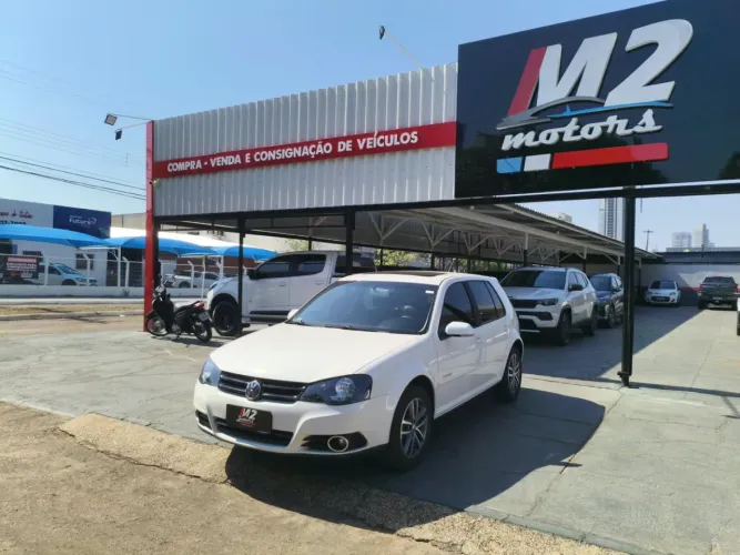 Volkswagen Golf 1.6 MI Total Flex 8V 4P 2012
