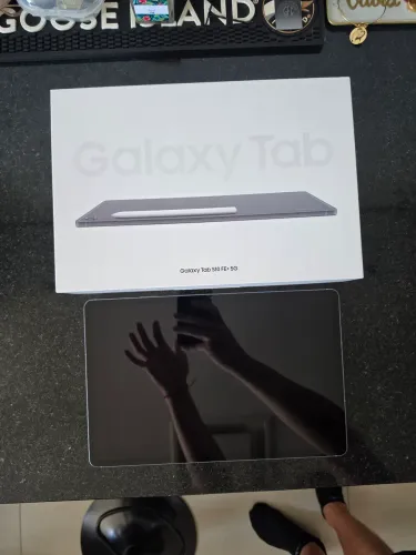 Galaxy Tab s10 FE +