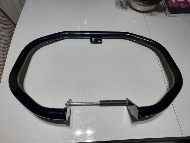 Vende se Crash bar (mata cachorro)  