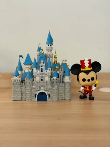 Funko Pop! Disney Sleeping Beauty Castle And Mickey #21