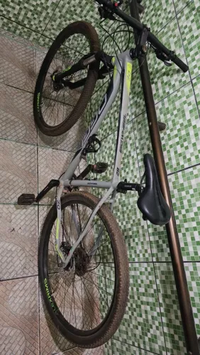 Bike Oggi Big Wheel 7.0 modelo 2021