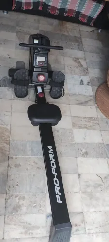 Máquina de Remo proform 440r compacta
