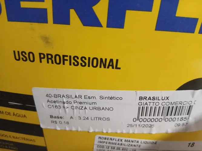 Vendo balde de tinta de 18 L cinza