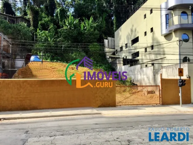 AREA - CASA VERDE - SP