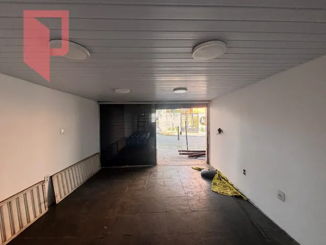 Loja Comercial 50 m² para Locação no Caiçara | Belo Horizonte | Excelente Ponto Comercial