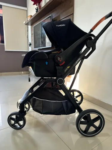 Carrinho de bebê 