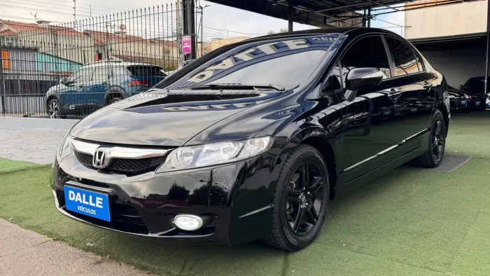 Honda Civic Sedan EXS 1.8/1.8 Flex 16V Aut. 4P 2011