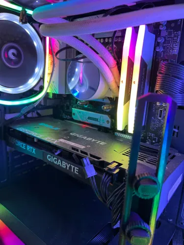 RTX 3070 GIGABYTE PLACA DE VÍDEO
