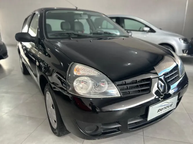 Renault Clio Hi-flex 1.0 16V 5P 2011