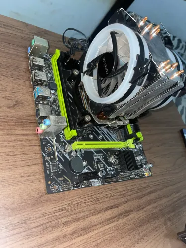 kit xeon (e5 2666v3 + p4 x99