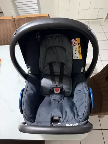 Bebê Conforto Maxi-cosi com base Citi