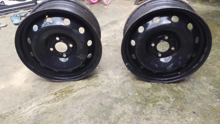 Roda de ferro aro 15