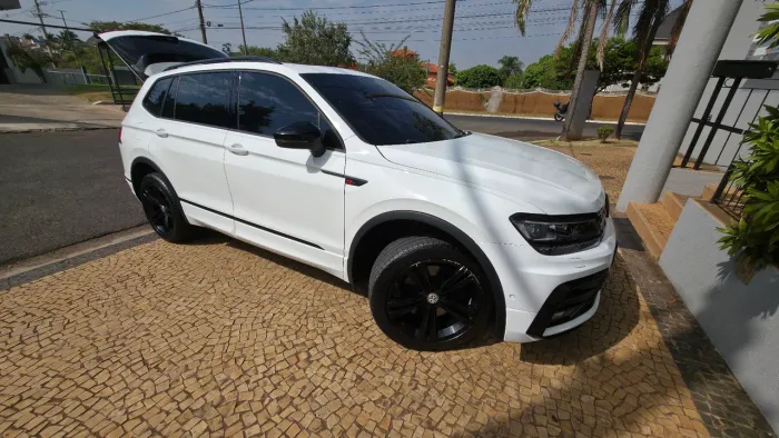 Volkswagen Tiguan Allspac R-line 350 TSI 2.0 4X4 2021