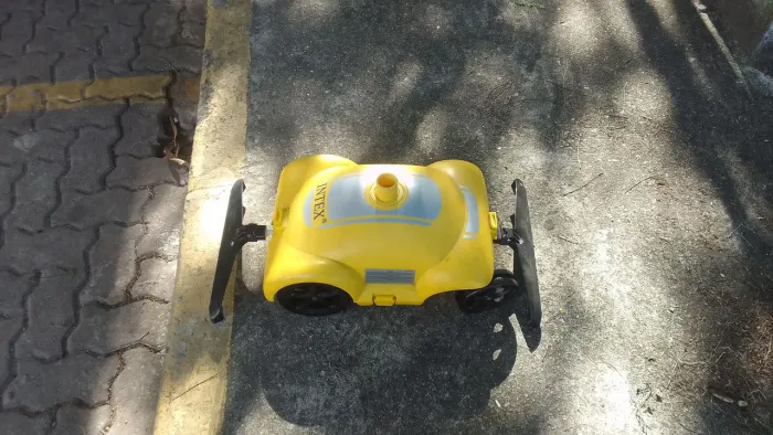 ASPIRADOR DE PISCINA