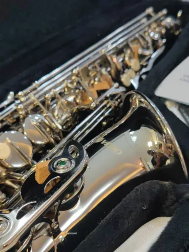 R$ 1.300,00 Sax Alto VEDO Original Niquelado Nota Fiscal Garantia Mib Completo OLXPAY