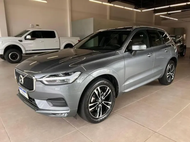 Volvo XC-60 XC 60 T-5 Dynamic 2.0 FWD Turbo Gasolina 4P AUT 2021