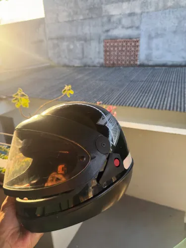 Capacete