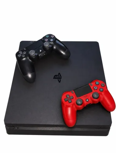 Ps4 1TB slim