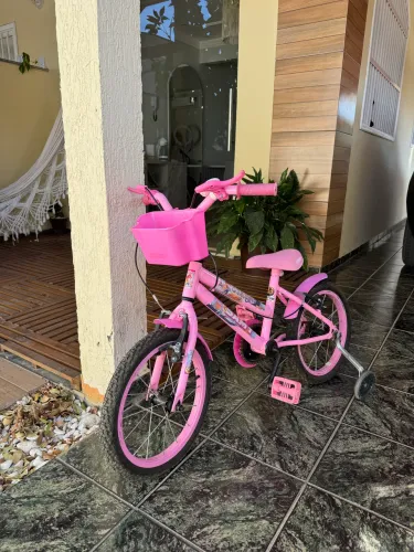Bicicleta infantil rosa 