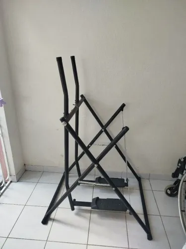 Vende- se aparelho pouco tempo de uso