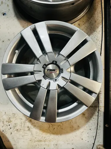 Rodas aro 15 multi furos 4x100 e 4x108