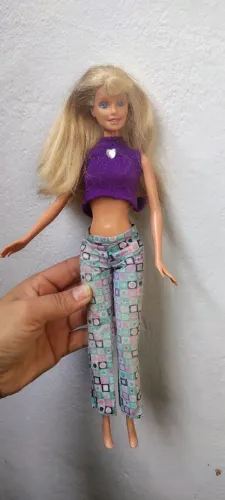 Boneca Barbie antiga